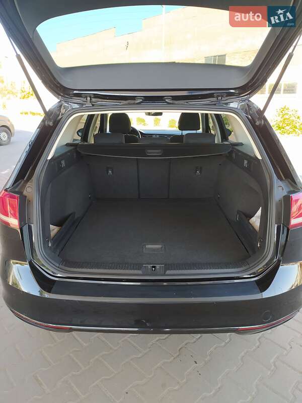 Универсал Volkswagen Passat 2015 в Ахтырке