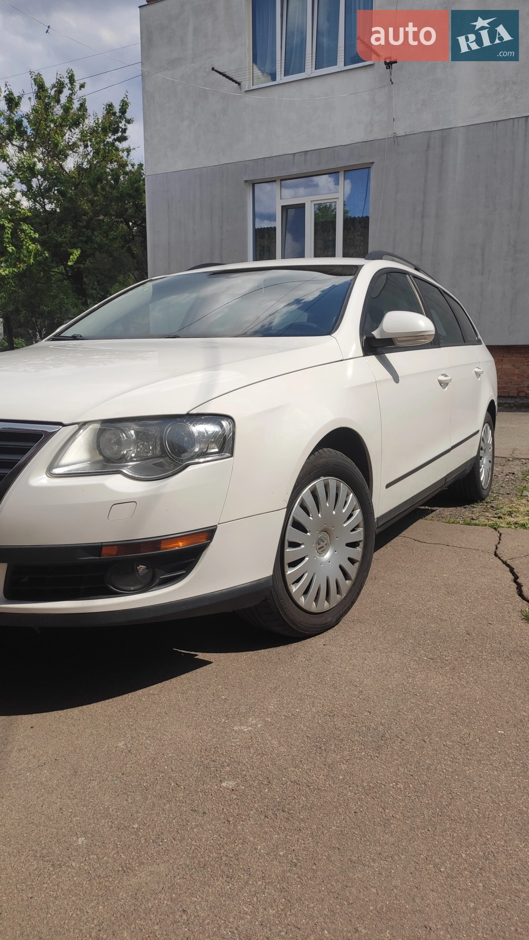 2010 Volkswagen Passat - мініатюра 32