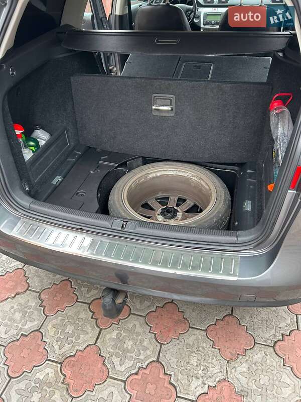 Універсал Volkswagen Passat 2006 в Харкові