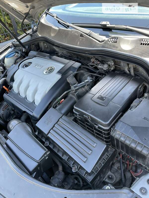 Седан Volkswagen Passat 2007 в Долине
