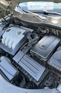 Седан Volkswagen Passat 2007 в 