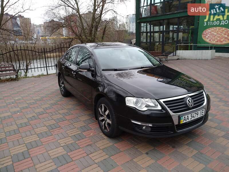 Седан Volkswagen Passat 2008 в Киеве
