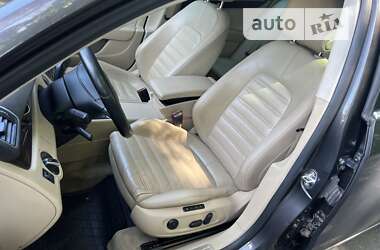 Универсал Volkswagen Passat 2011 в 