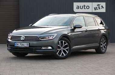 Универсал Volkswagen Passat 2014 в Сарнах