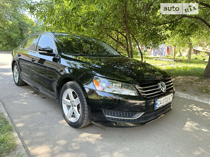 Седан Volkswagen Passat 2014 в Звенигородці