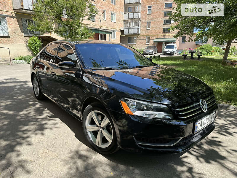 Седан Volkswagen Passat 2014 в Звенигородці
