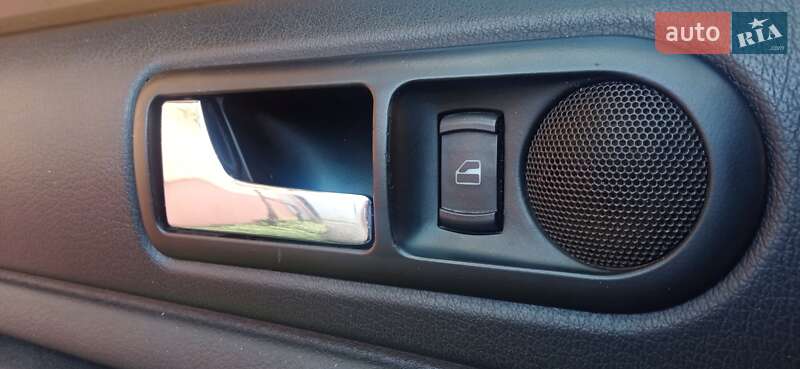 Седан Volkswagen Passat 2001 в Мукачево