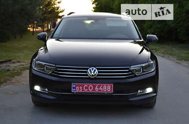 Универсал Volkswagen Passat 2014 в Тернополе