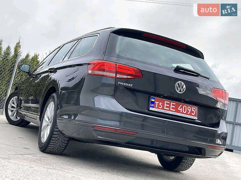 Универсал Volkswagen Passat 2017 в Бориславе