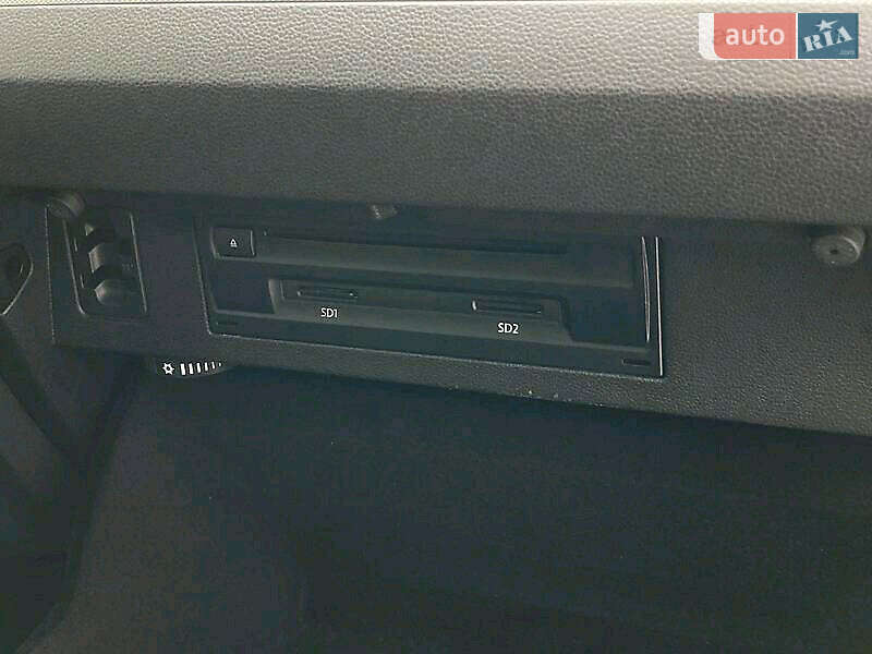 Универсал Volkswagen Passat 2017 в Бориславе