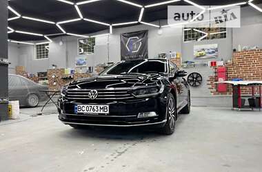 Универсал Volkswagen Passat 2015 в Львове