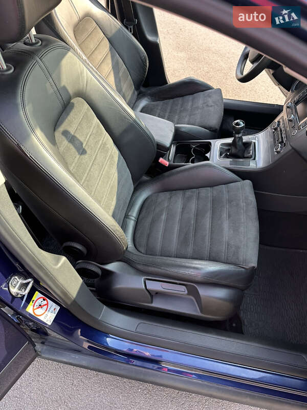 Универсал Volkswagen Passat 2010 в Овруче