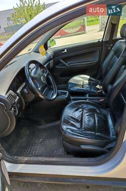 Универсал Volkswagen Passat 1998 в 