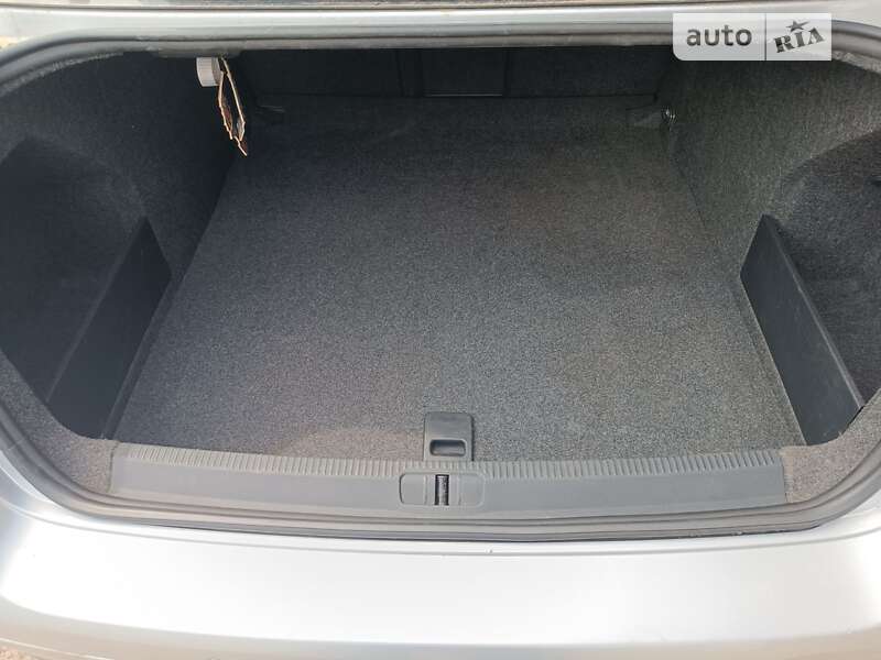 Седан Volkswagen Passat 2008 в Шостке