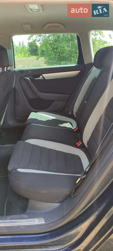 Универсал Volkswagen Passat 2012 в Полтаве