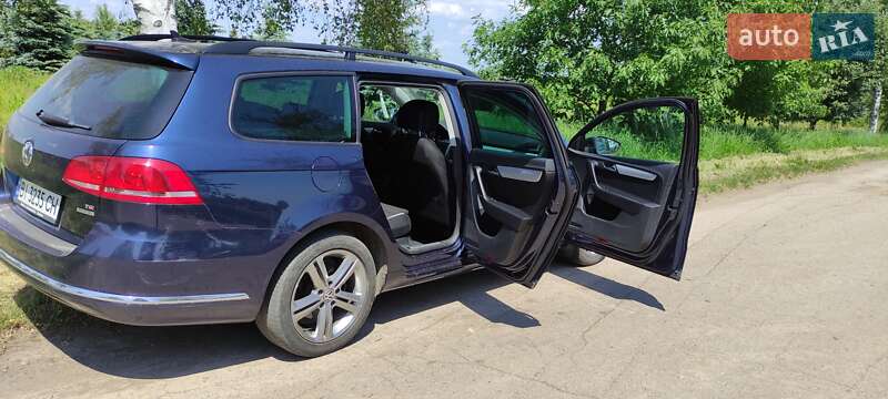 Универсал Volkswagen Passat 2012 в Полтаве