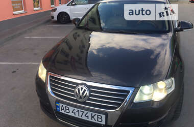 Седан Volkswagen Passat 2005 в Вінниці