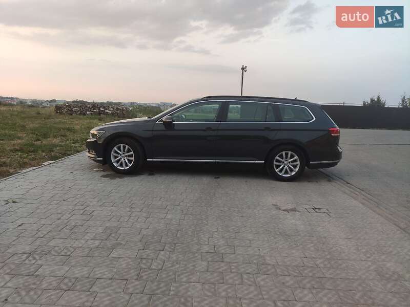 Універсал Volkswagen Passat 2017 в Тернополі
