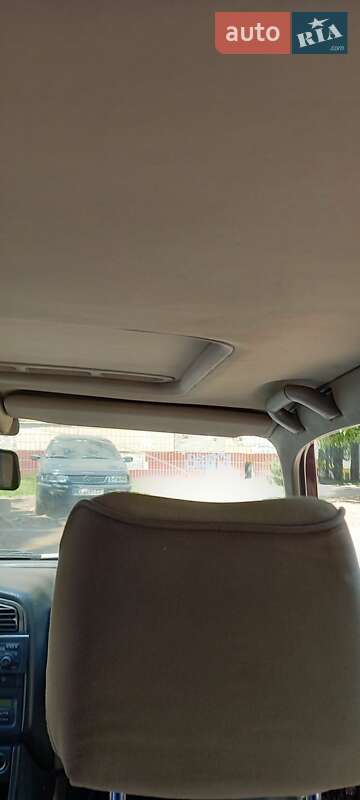 Седан Volkswagen Passat 1996 в Киеве