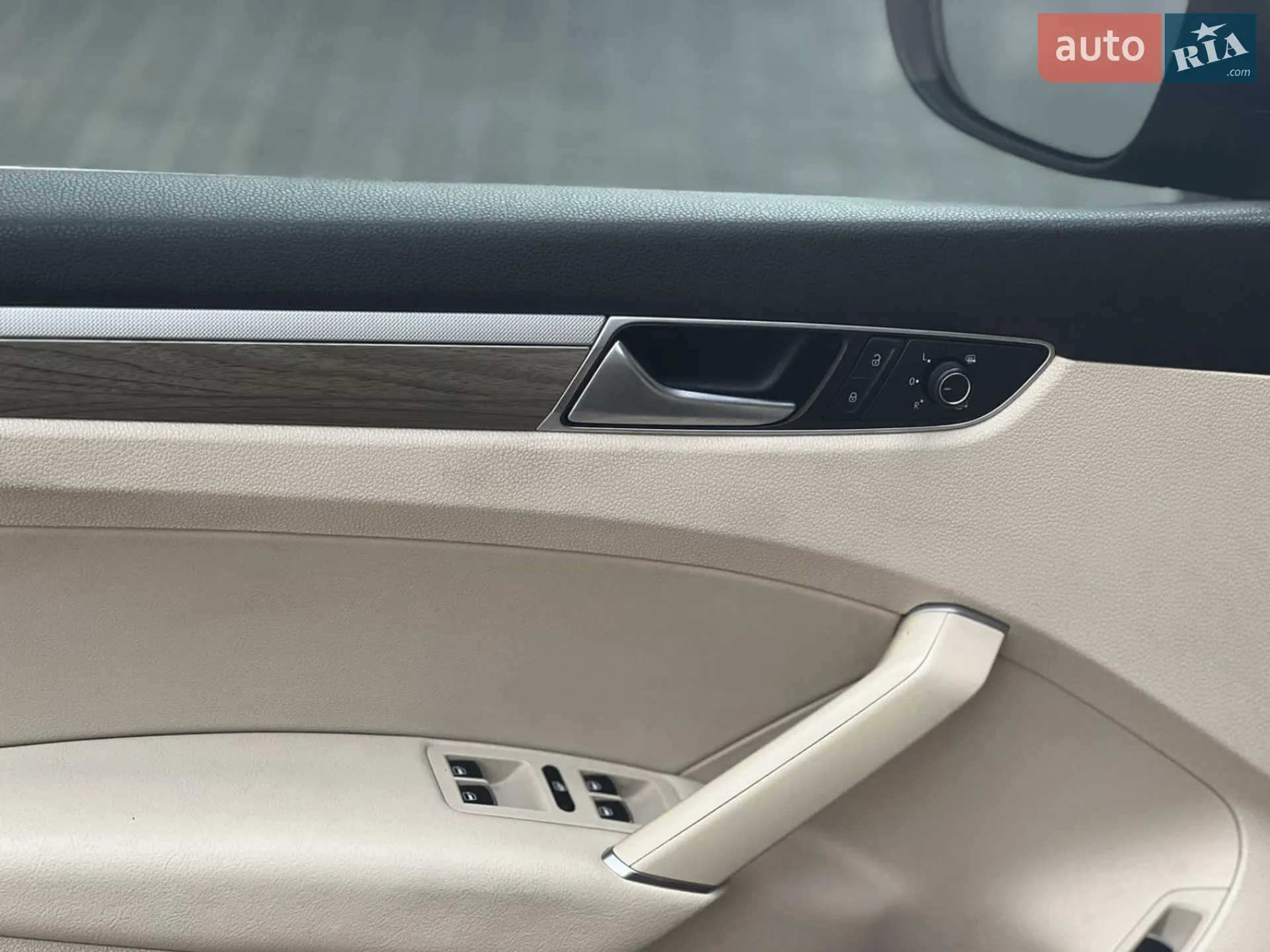 2016 Volkswagen Passat - мініатюра 16