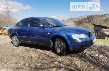 Седан Volkswagen Passat 1998 в Ивано-Франковске