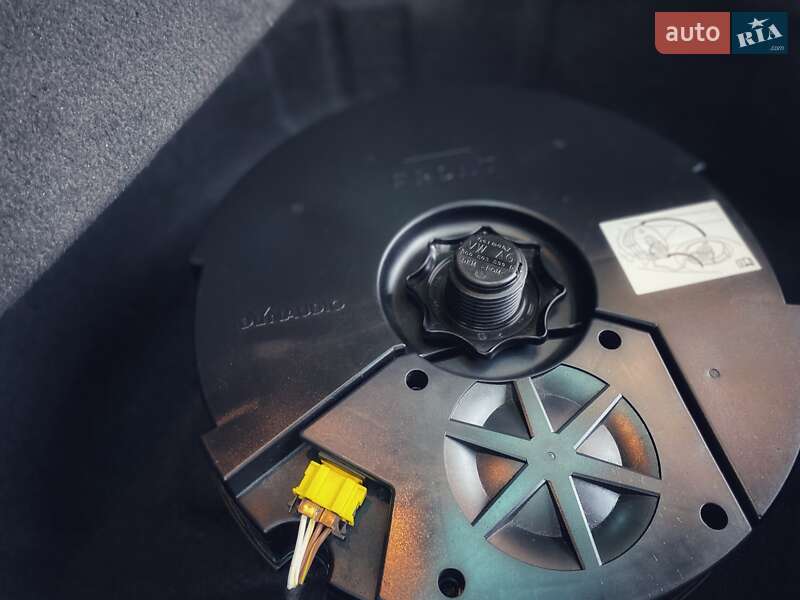 Универсал Volkswagen Passat 2015 в Киеве