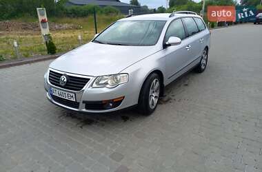 Универсал Volkswagen Passat 2010 в Надворной