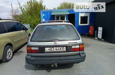Универсал Volkswagen Passat 1988 в Василькове