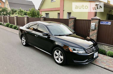 Седан Volkswagen Passat 2012 в Борисполе