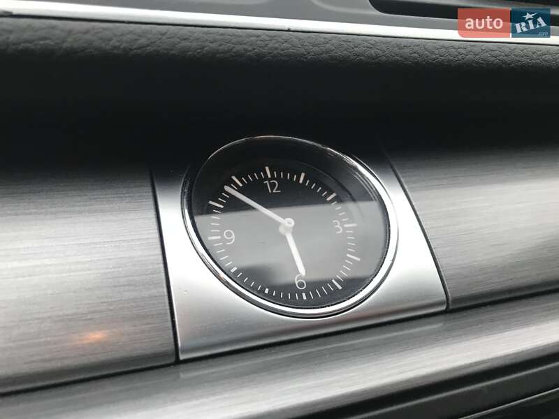 Универсал Volkswagen Passat 2014 в Тернополе