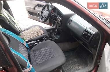 Седан Volkswagen Passat 1992 в Тернополе