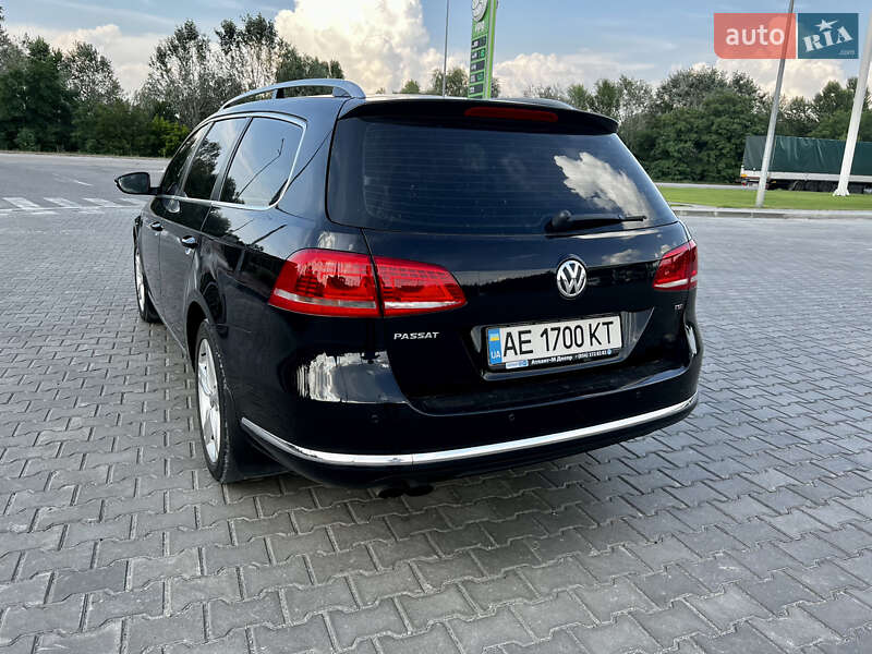 Универсал Volkswagen Passat 2011 в Днепре
