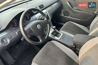 Седан Volkswagen Passat 2006 в Сумах