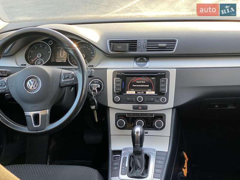Универсал Volkswagen Passat 2011 в Шепетовке