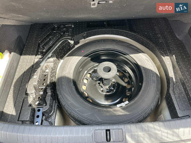 Седан Volkswagen Passat 2019 в Запорожье