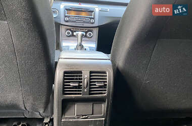 Универсал Volkswagen Passat 2010 в 
