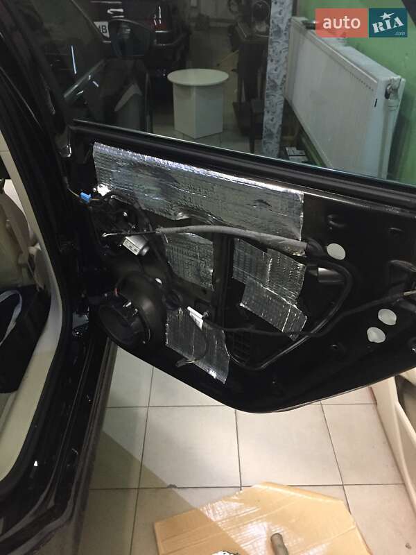 Седан Volkswagen Passat 2013 в Кривому Озері