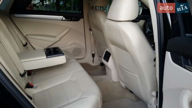 Седан Volkswagen Passat 2013 в Кривому Озері