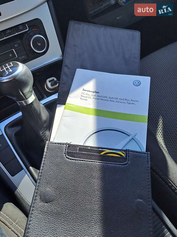 Универсал Volkswagen Passat 2010 в Самборе