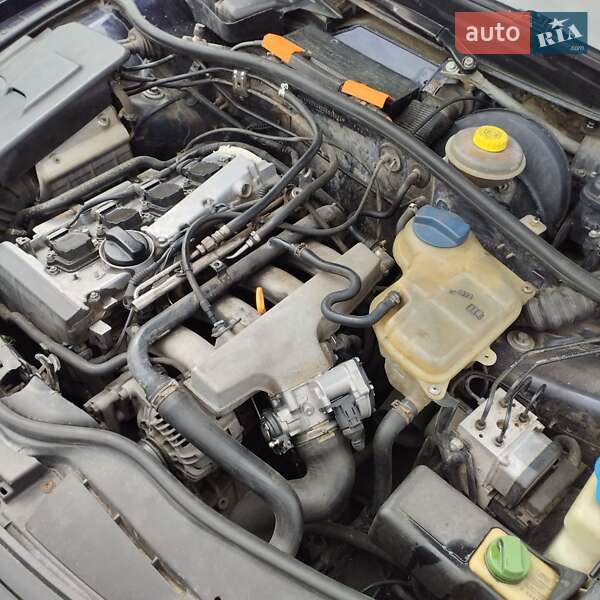 Універсал Volkswagen Passat 1998 в Тернополі