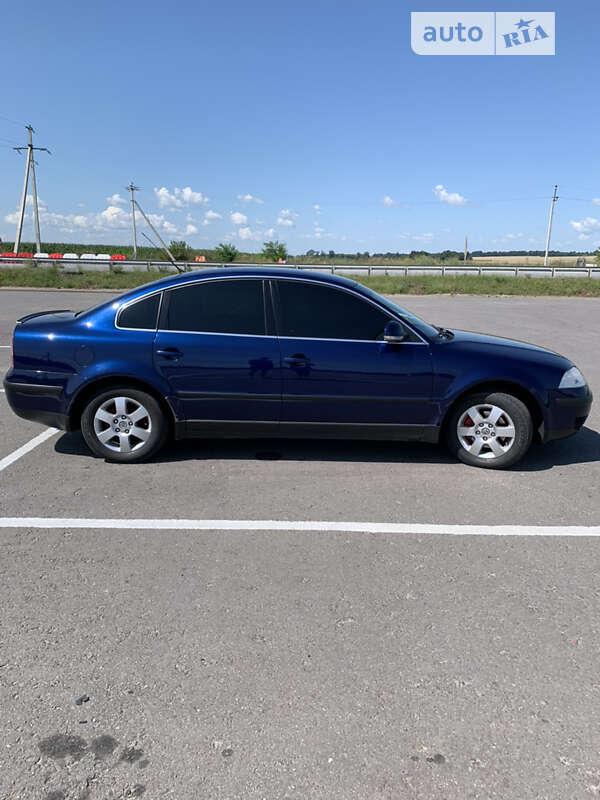 Седан Volkswagen Passat 2004 в Кобеляках фото 8 Седан Volkswagen Passat 2004 в Кобеляках