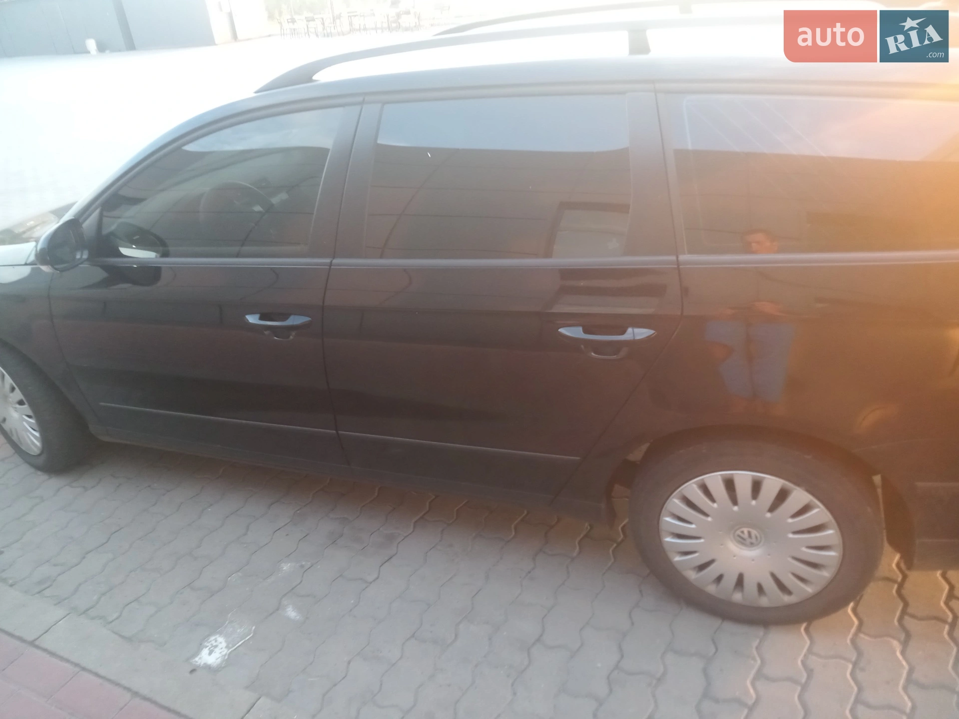 2010 Volkswagen Passat - мініатюра 2