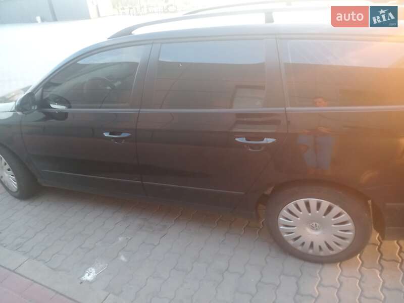 Універсал Volkswagen Passat 2010 в Черкасах