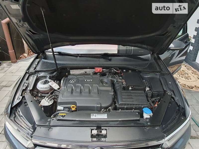 Седан Volkswagen Passat 2015 в Виноградове