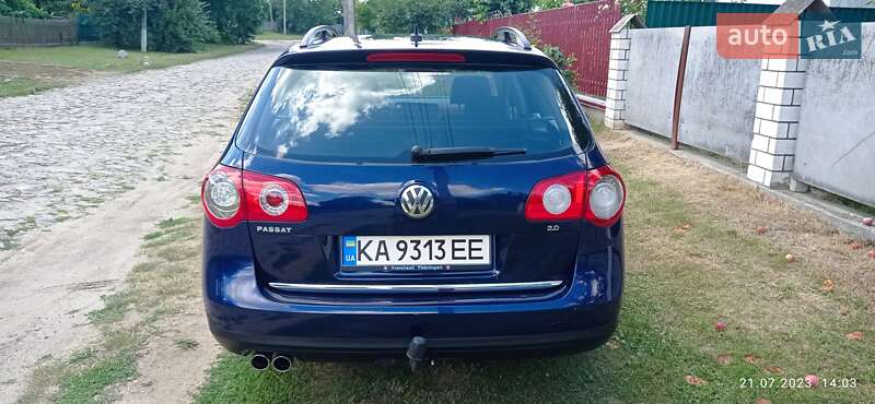Универсал Volkswagen Passat 2005 в Киеве