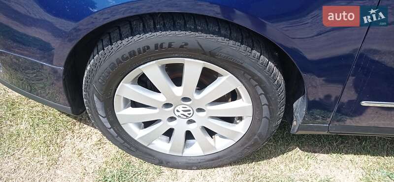 Универсал Volkswagen Passat 2005 в Киеве