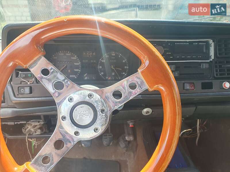 Хэтчбек Volkswagen Passat 1980 в Луцке фото 6 Хэтчбек Volkswagen Passat 1980 в Луцке