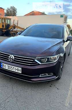 Универсал Volkswagen Passat 2017 в Глобине