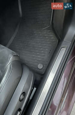 Седан Volkswagen Passat 2015 в 