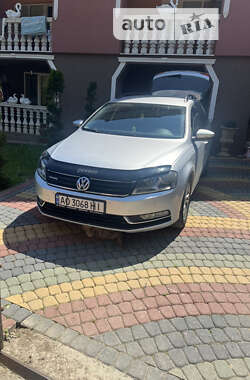 Універсал Volkswagen Passat 2014 в Тячеві